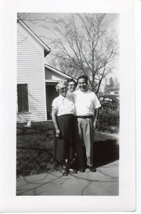 Bertha Dawson Roena & Cecil circa 1942
