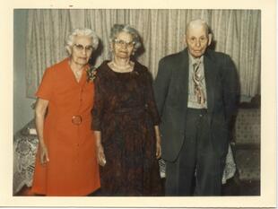 Bertha Dawson Effie Clymer Walter Clymer